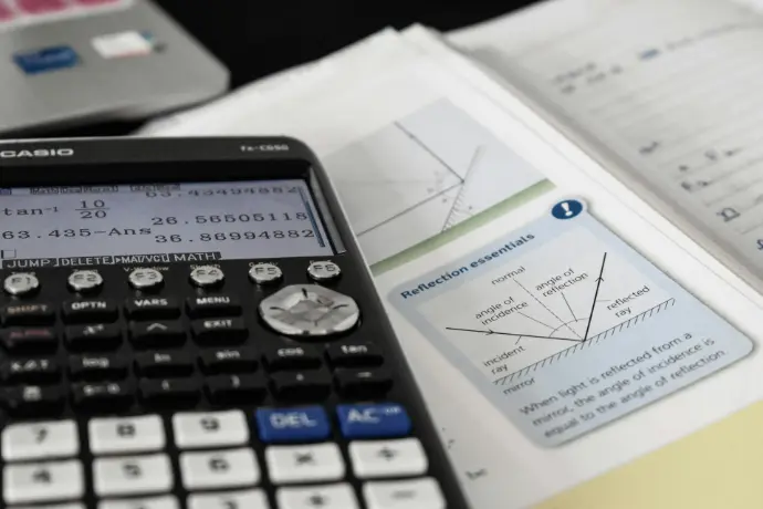 Lernen mit KI für Studium, Matura und Berufslehre